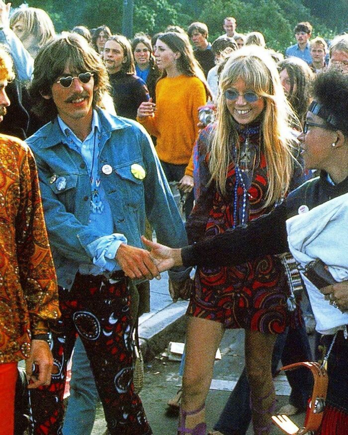 George Harrison And Pattie Boyd In Haight-Ashbury, San Francisco, 1967