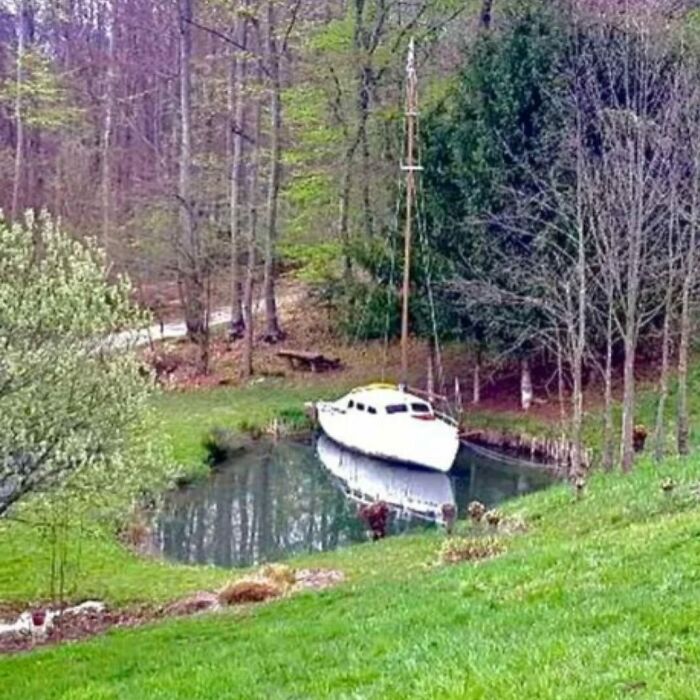 Gallery Of 5 Images.
gm Meta Frens
#meta_visions
...
...
...
#art #memesdaily #memes #memepage #shitpost #artwork #aesthetic #arts #shitposts #weirdmemes #cursedimage #meta #photography #viralsdaily #cursed #creative #wtf #memesdaily #viral #viralphoto #virals #viralvideo #dailyvirals #meme #photo #artist #streetart #visualart