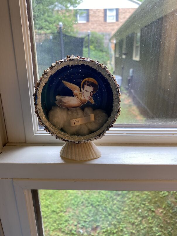 Elvis Presley… Art?