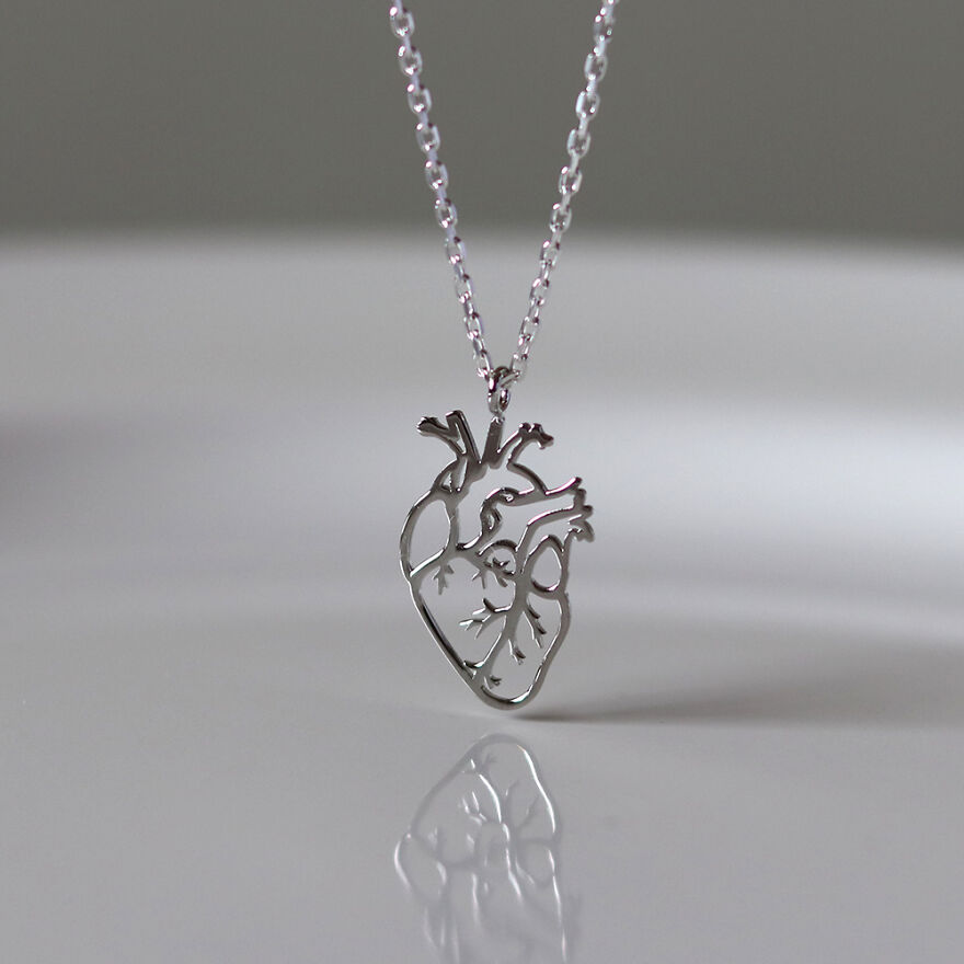 I Create Wearable Human Organ Pendants I Create Wearable Human Organ Pendants