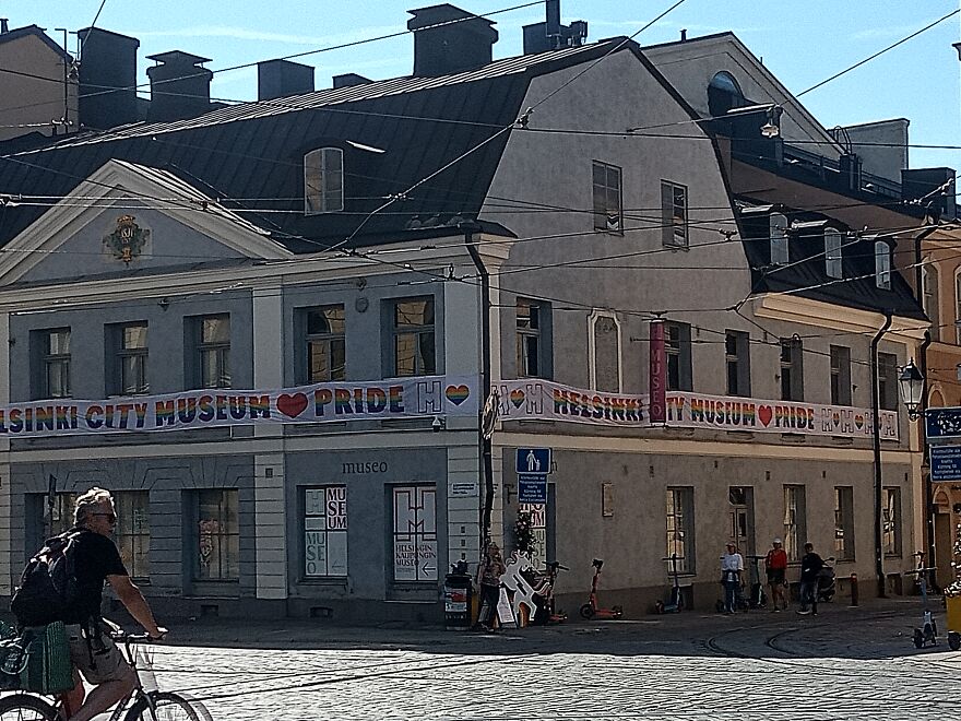 I Just Wanna Show Some Cute Moments At The Helsinki Pride Walk Today (9 Pics)