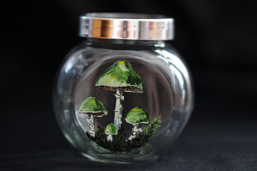 I Make Magic Little Mushroom Jars