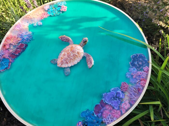 I Create Coffee Tables With Sculpted And Finely Painted Marine Creatures And Corals (13 Pics) - 4