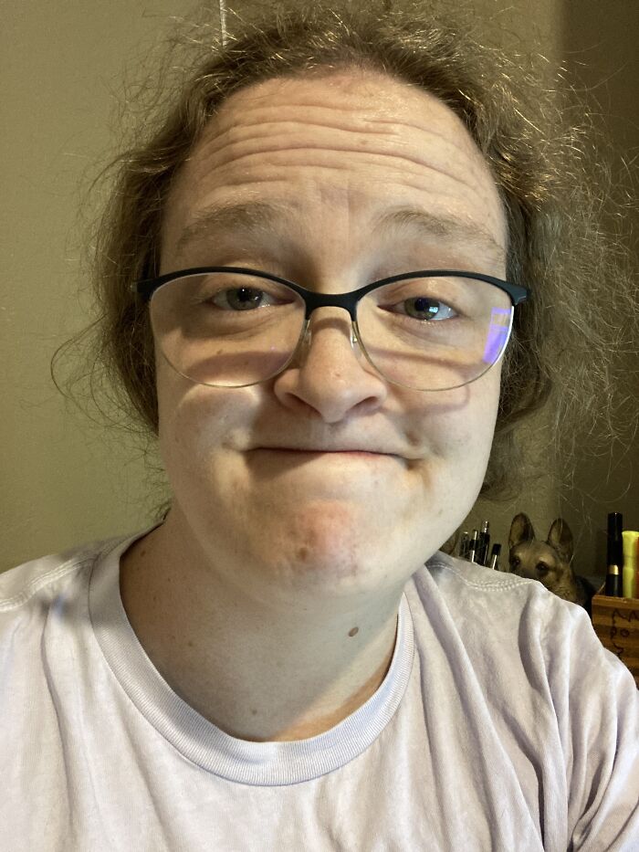 I'm 40. Forced By My Mother Into Acting In Childhood So Never Learned How To Do Makeup Properly. Mad Jealous Of Everyone Who Can. Someone Teach Me D: