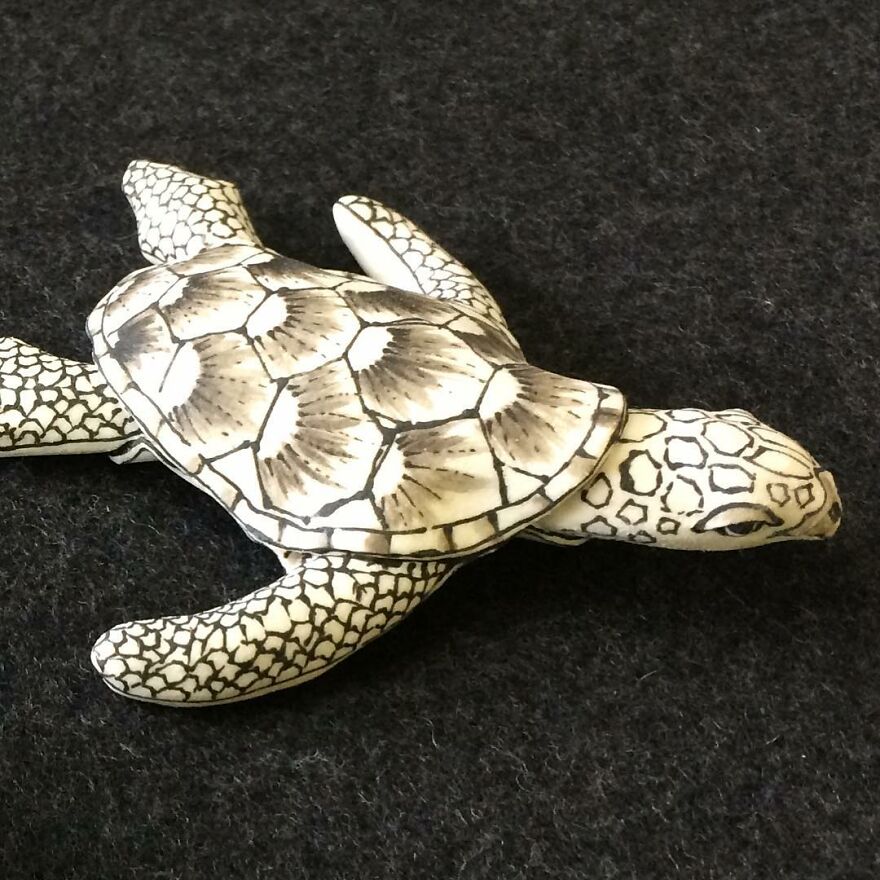 Meet Katharine's Porcelain Work
morling That Appear To Be Made Of Paper