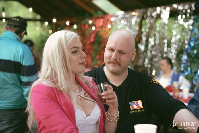 Poland Holds An Event On 4th Of July Where Everyone Pretends To Be American From Ohio