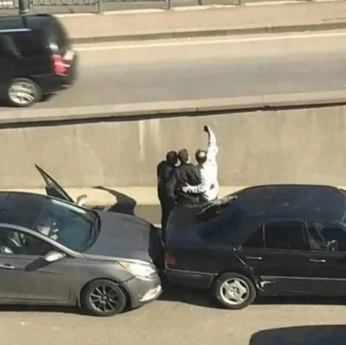 This Facebook Page Shares “Things That Make You Go Hmmm”, And Here Are 50 Of Its Best Posts