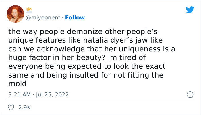 "This Is Why Everyone Looks The Same": People Slam This Nurse Injector For Giving Natalia Dyer A Face Transformation