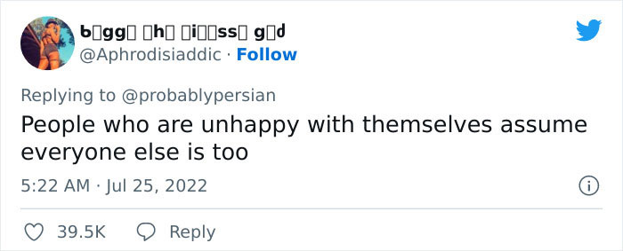 "This Is Why Everyone Looks The Same": People Slam This Nurse Injector For Giving Natalia Dyer A Face Transformation