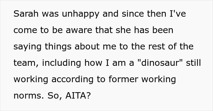 Boss Believes That Employee Is Not Doing Her Duties While Working From Home, Calls Her Out As She Can Be Offline For Up To An Hour - 9