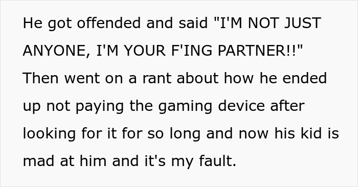 Woman Refuses To Let Her Boyfriend Have Her Bank Account Info To Buy His Son A Present, Relationship Drama Ensues