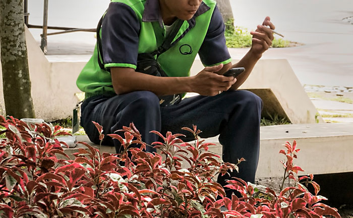 “AITA For Not Letting Daughter Go To Music Festival After I Accidentally Saw Her Texts?” - 8