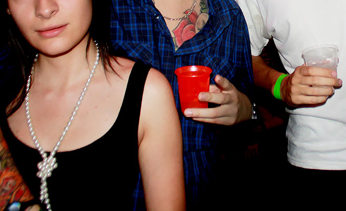 Woman Puts Boyfriend’s Mates In Their Place By Revealing She Makes Twice His Salary After They Called Her A Gold Digger - 10