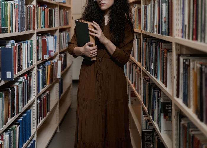 Someone Asks Women With Low-Stress And Well-Paying Jobs, "What Is It That You Do?" And 30 Reply