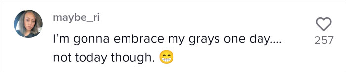 Bride Goes Viral After Embracing Her Natural Hair Color On Her Wedding Day