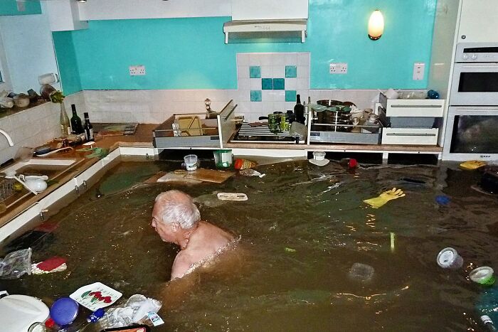 Images-With-A-Lot-Of-Stuff-Going-On