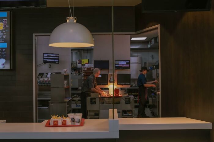 "So What Will You Do? Fire Me?": 35 People Share Their Most Absurd Resignation Stories