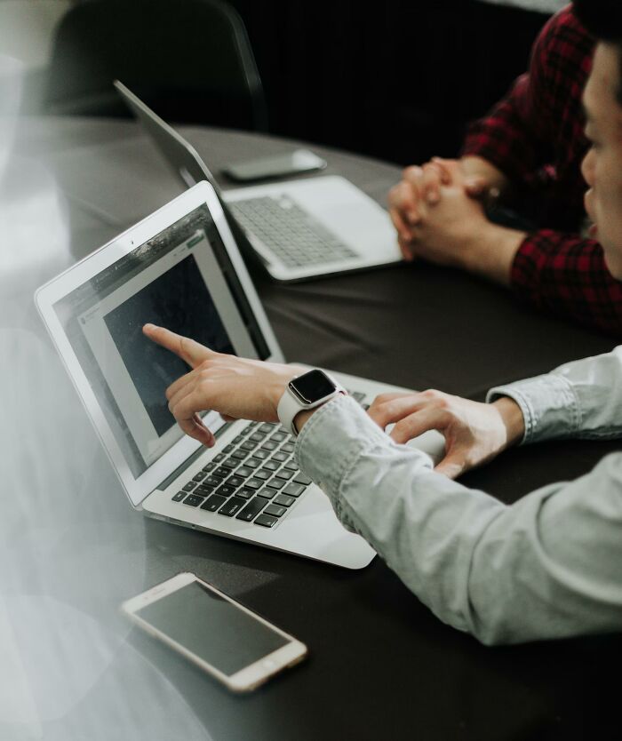 30 People Remember The Nastiest Thing Their Bosses Have Said To Them, And It's Hard To Believe Such Horrible People Exist