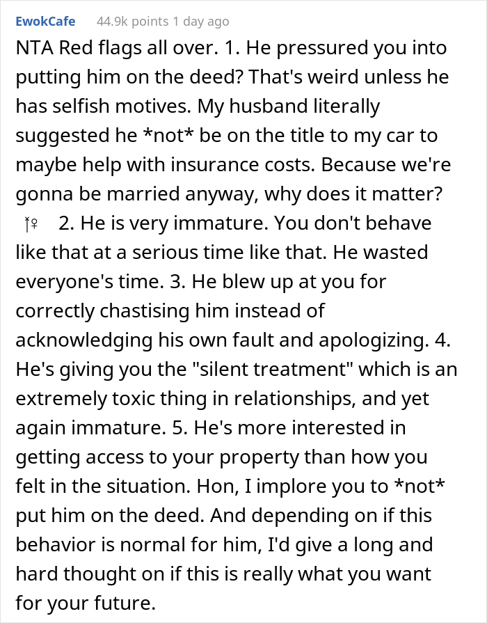 Man Throws A Fit After His Fiancee Decides Not To Put Him On Her House Title As He Pranked Her At The Lawyer's Office - 14