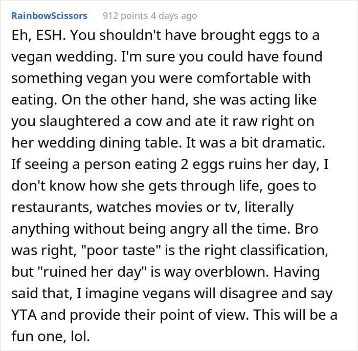  Woman Brings Her Own Food To A Vegan Wedding Because The Couple Didn't Want To Cater To Her Specific Diet, Drama Ensues