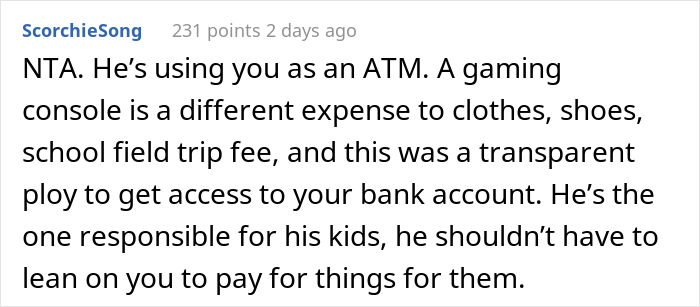 Woman Refuses To Let Her Boyfriend Have Her Bank Account Info To Buy His Son A Present, Relationship Drama Ensues