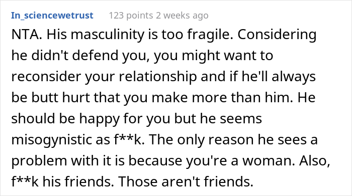 Woman Puts Boyfriend’s Mates In Their Place By Revealing She Makes Twice His Salary After They Called Her A Gold Digger - 31