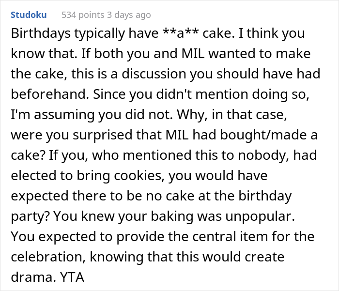 Woman Asks Folks Online If She&rsquo;s A Jerk For Taking The Cake She Baked For Her Fiance And Leaving His B-Day Party After His Mom Stole Her Thunder