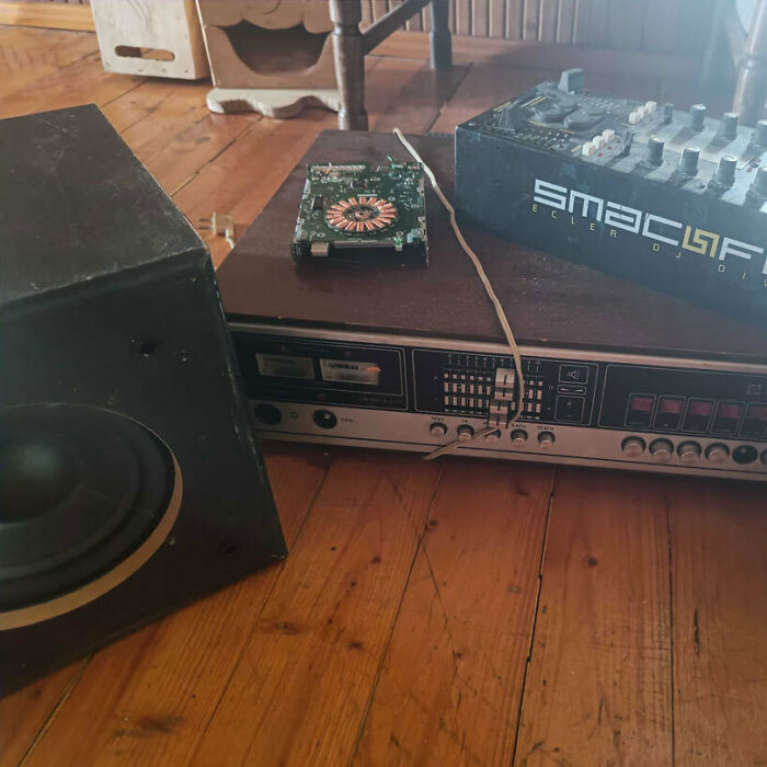 Hey Pandas, Share Your Cool Second-Hand Finds (Closed)