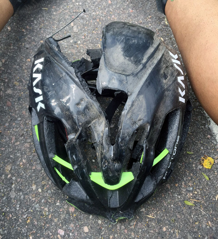 Mi amigo también se salvó por su casco recientemente
