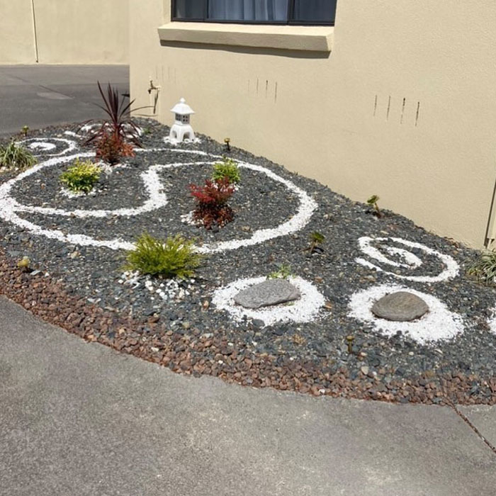 Zen And The Art Of Arranging Bags Of Bunnings Gravel