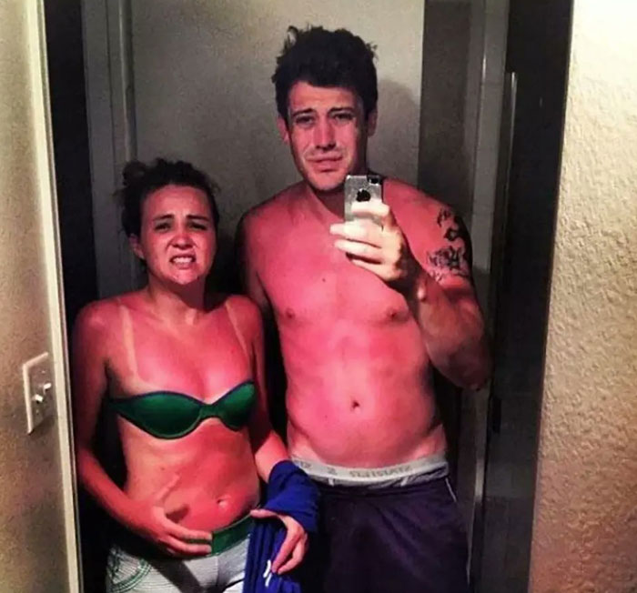 Is There A Chemist Open This Evening In Abersock Or Pythelly?