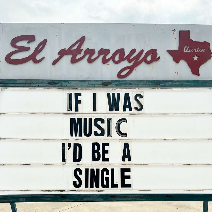 Funny-Tex-Mex-Restaurant-Signs-Elarroyo-Atx