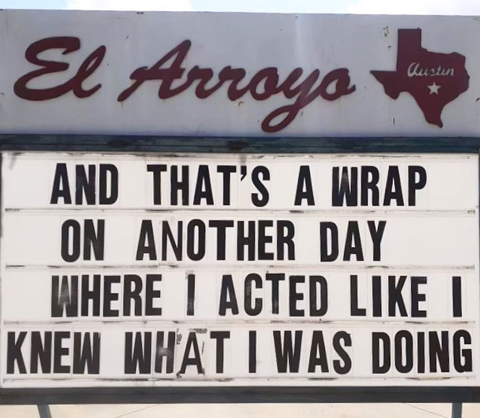 Funny-Tex-Mex-Restaurant-Signs-Elarroyo-Atx