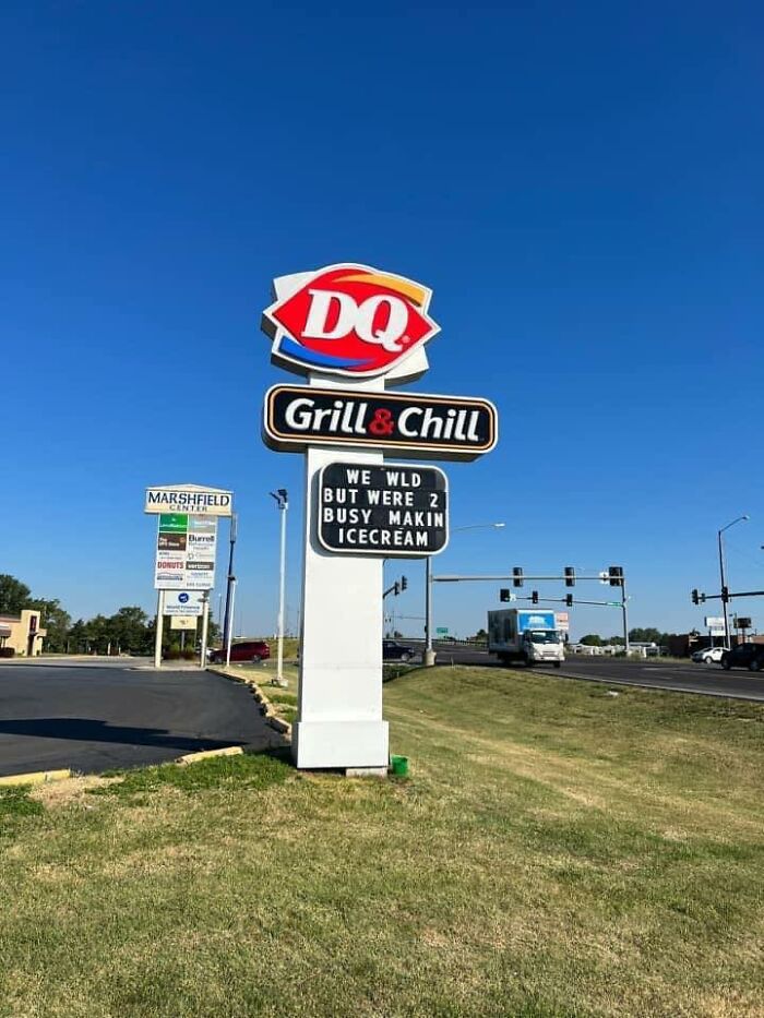 Hilarious Billboard War Between McDonald’s And Dairy Queen In Missouri Is Getting Serious - 3