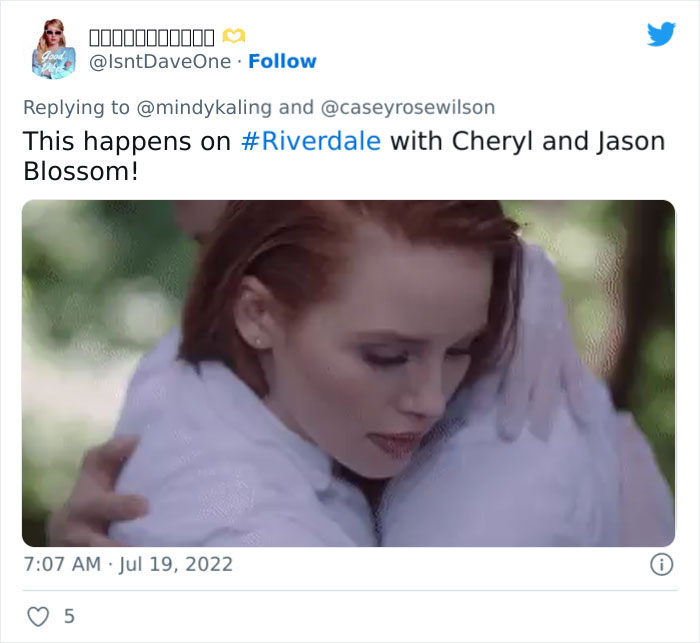 17 Examples Of White TV Siblings Who Had Flirty Relations, As Pointed Out By Folks ON Twitter - 15