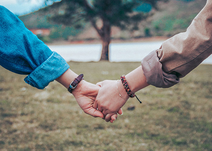 People Claim These Things Can Be Considered Cheating (30 Posts) - 7