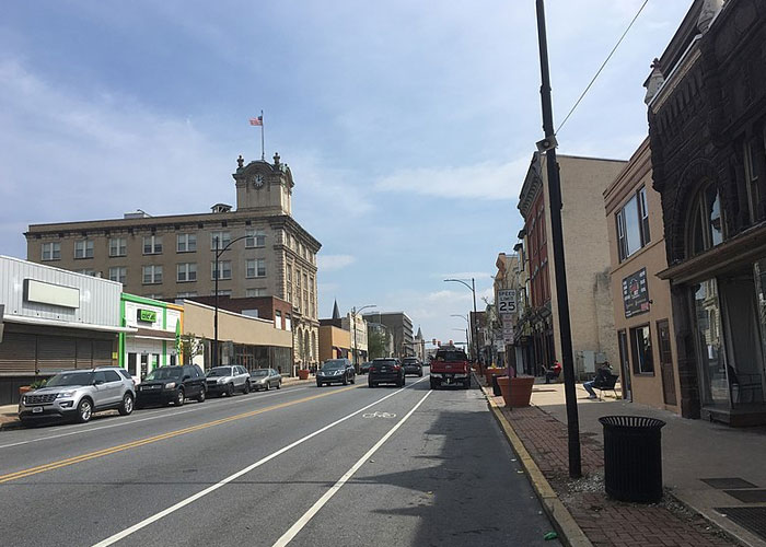 "¿Alguna vez has estado de viaje en algún lugar que 'te daba mala espina'?" (12 respuestas)