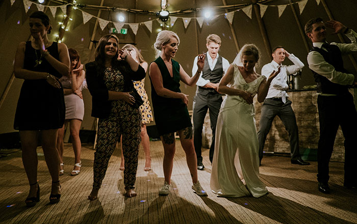 40 Wedding Horror Stories That Go From Bad To Yikes