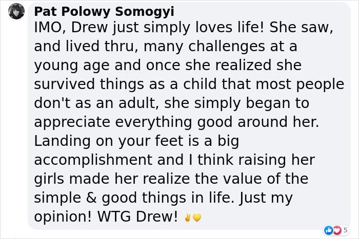 People Celebrate An Overjoyed Drew Barrymore Frolicking Around During Rainstorm