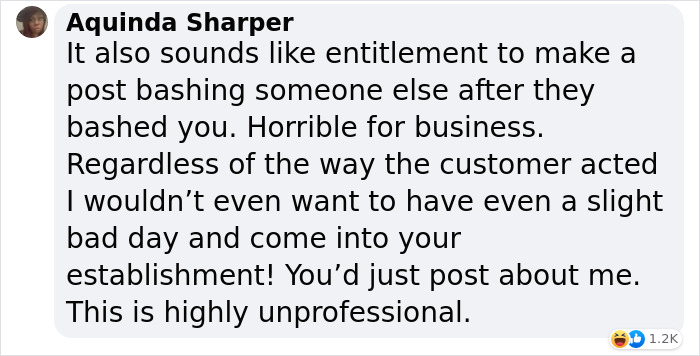 Karen Storms Into A Restaurant Demanding Her Sandwich Much Earlier, Destroys A $200 Sign After It's 1 Minute Late - 18