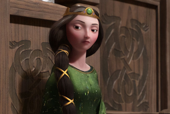 Queen Elinor sitting on the throne 