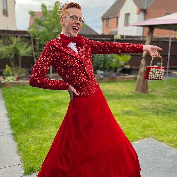 Supportive Mom Shares Pics Of Son Wearing A Dress For Prom, Inspiring Others To Accept And Celebrate Their Children - 1