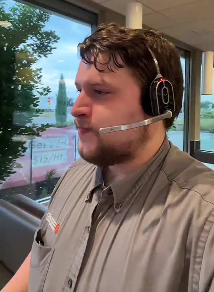 “Bad Management Usually Causes That”: Mcdonald’s Manager Arrives At 4AM For Breakfast Shift, Other Employees Pull A “No Call, No Show” - 2