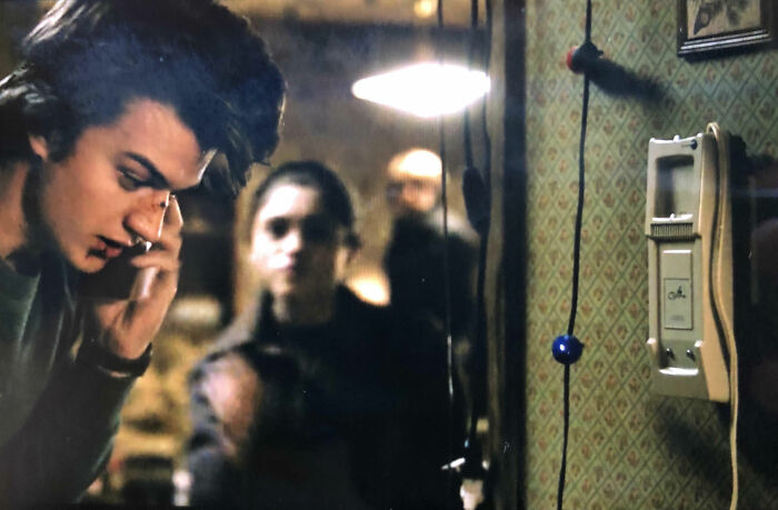 Stranger Things S1e8 Steve Makes A Grab For The Byers’ Wall Phone, Which Until This Point Has Always Had A Cord. Having Been Fried Twice Previously When Making Contact With The Upside Down, It’s Revealed In This Scene That The Family Has Since, Understandably, Made The Switch To Cordless