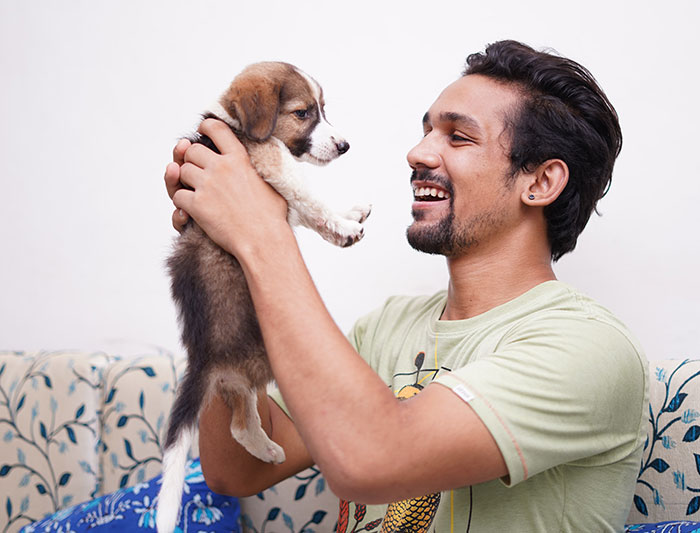 Women Reassure Men They Don't Actually Care About These 30 Silly Things Men Are So Often Insecure About - 1