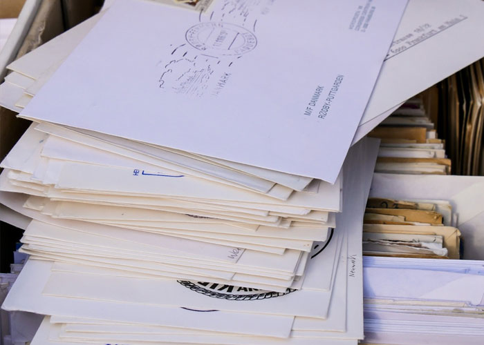 Injured Postal Worker Maliciously Complies With This Rude Customer's Demand, Teaches Him A Lesson About Not Messing With Union Workers Injured Postal Worker Maliciously Complies With This Rude Customer's Demand, Teaches Him A Lesson About Not Messing With Union Workers