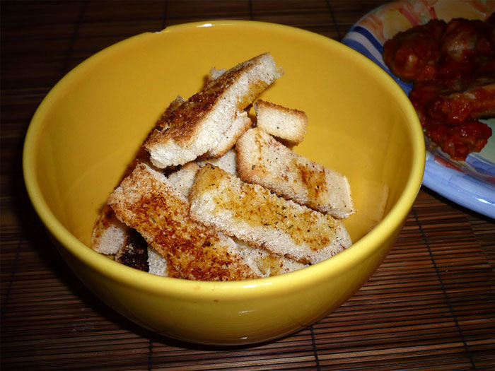 Man Praised For Kicking Sister Out After She Repeatedly Violated &ldquo;No Gluten&rdquo; Rule And Harmed His Child