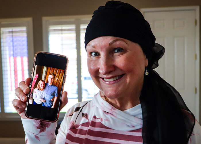 “I Don’t Mind Being Sick But I Mind Looking Sick”: Mom Receives Beautiful Wig Made Out Of Her Son’s Hair After Cancer Treatment Hair Loss - 2