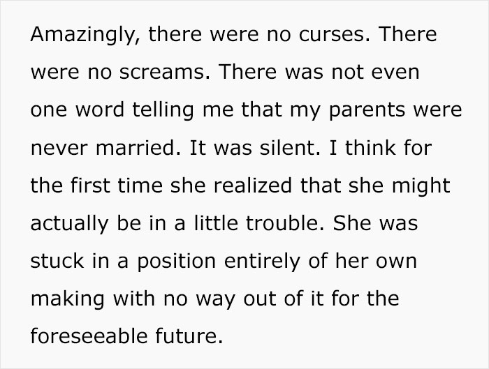 Manager &ldquo;Left Hanging&rdquo; In Elevator For 5 Hours With A Full Bladder After Her Employee Couldn&rsquo;t Help Her Because Of Her Own Absurd Rules