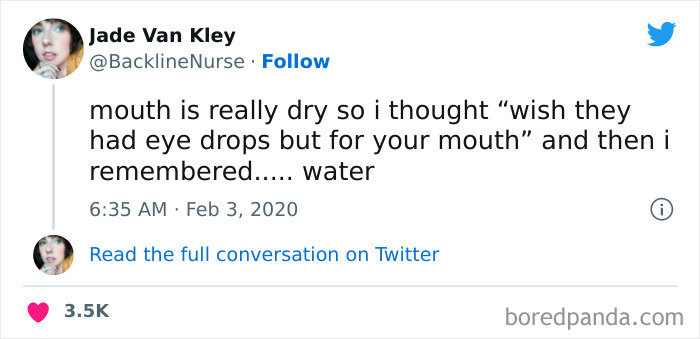 Tweet about forgetting the name of a simple thing, humorously remembering water for a dry mouth.